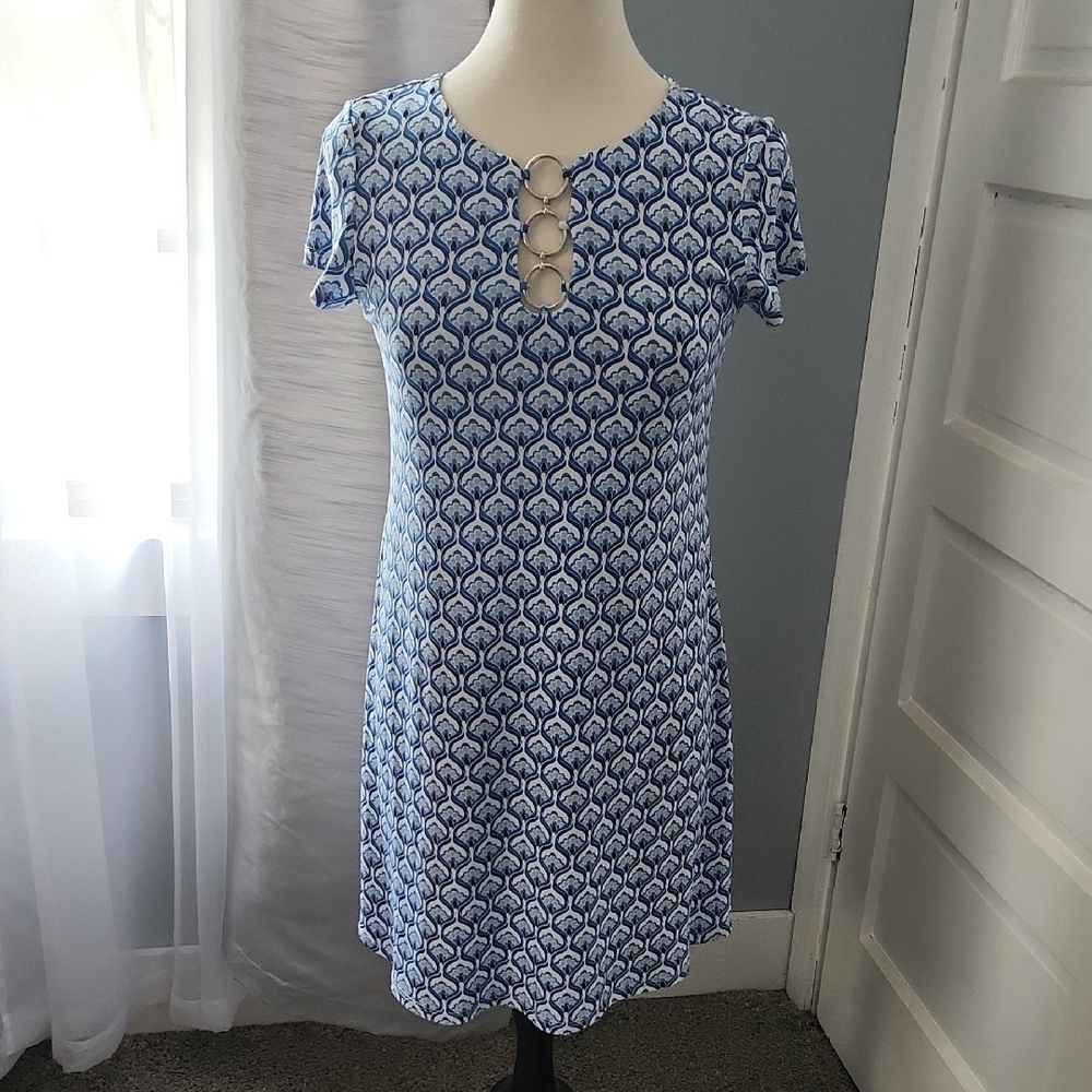 MSK Blue and White Casual Sheath Dress with Plunge Neckline